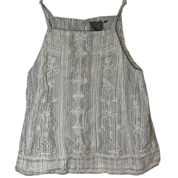 VanessaVirginia Lined Keyhole Back Eyelet Embroidered Tank Top - Picture 5 of 9